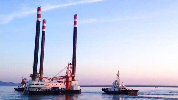 Multi-purpose Self-propelled Platform C818ZHT series