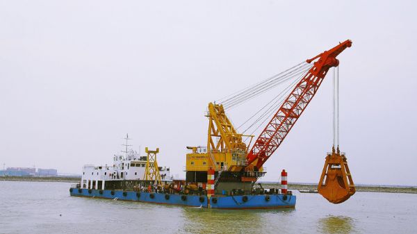 Grab Bucket Dredger C717LF series
