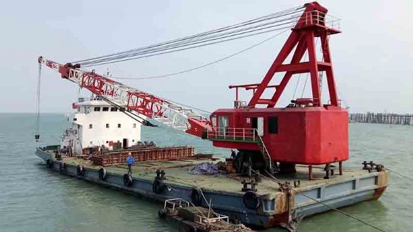 Crane Boat C717T series