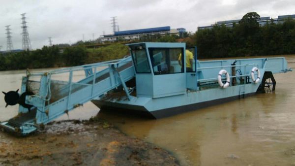 Water Cleaning Boat C516QJ series