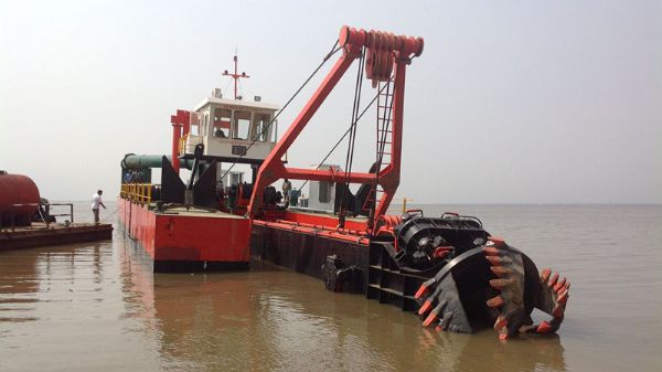 Cutter Suction Dredger CSD168 with cabin pump series