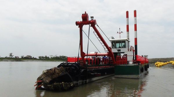 Cutter Suction Dredger CSD168 with cabin pump series